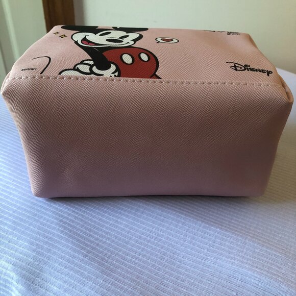 NWT - The Creme Shop x Disney Mickey & Minnie Mouse Travel Pouch - Picture 8 of 10